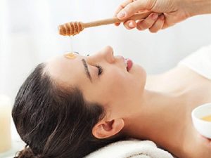 عسل وشادابی پوست